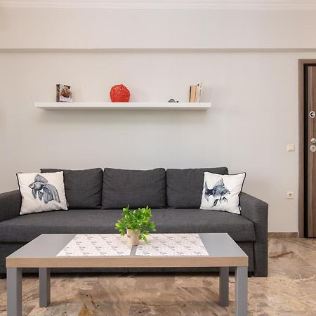 Bilocale - Δίχωρο Διαμέρισμα Δίπλα Στα Ψηλαλώνια Patras Exteriör bild